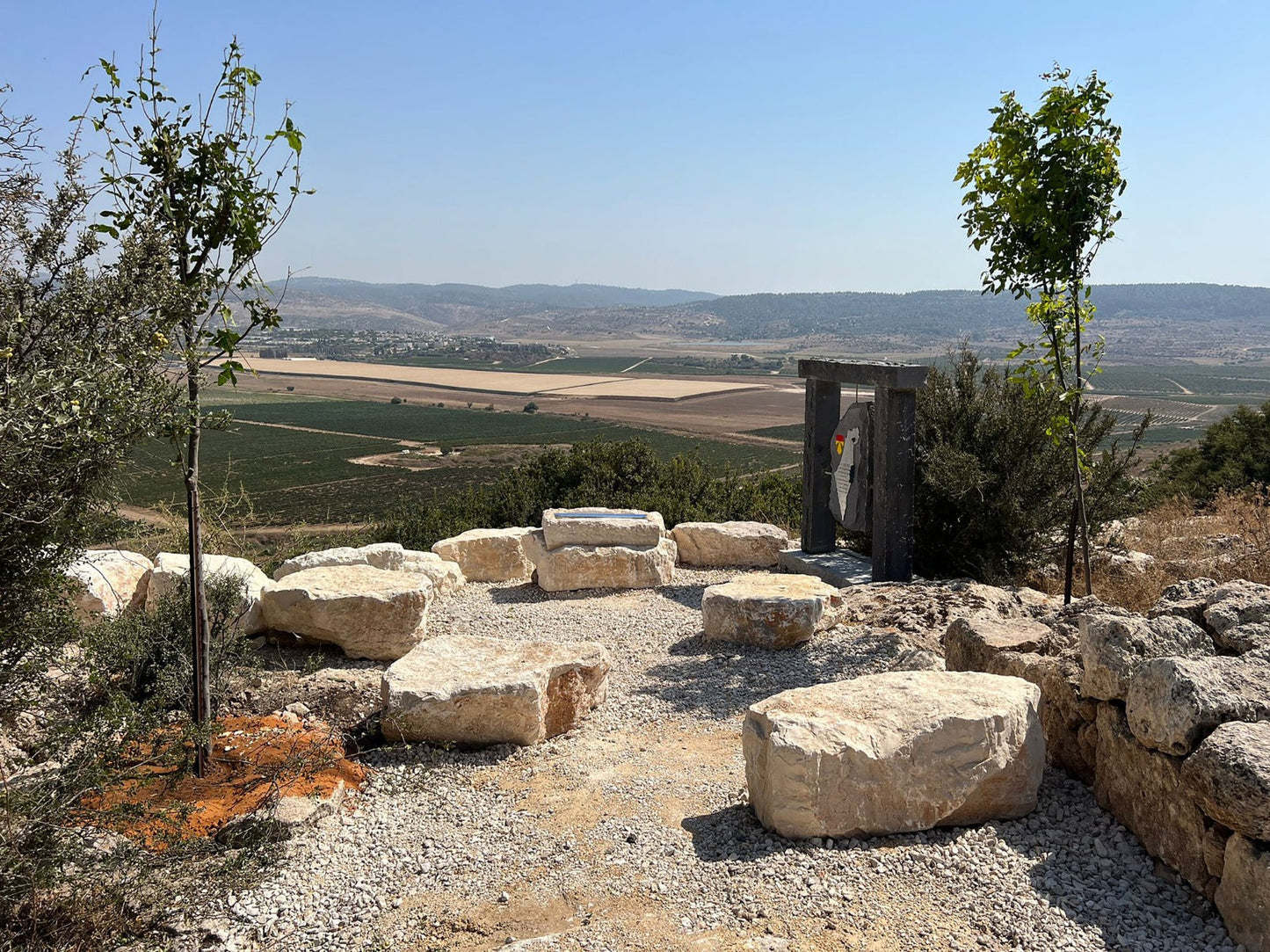 מצפה נתן לזיכרו של סרן נתן כהן אשר נהרג במהלך מבצע צוק איתן